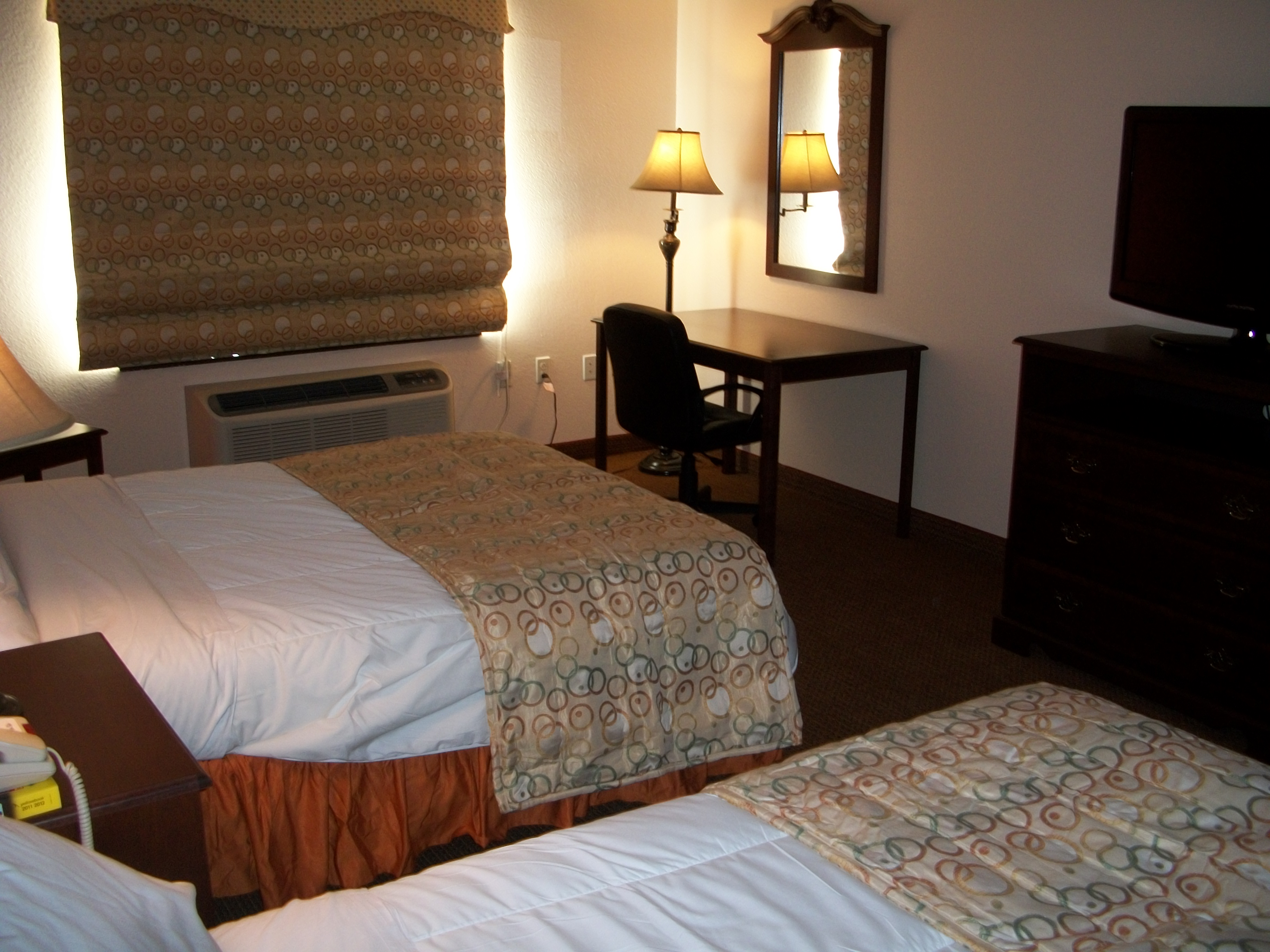 Double Queen Room