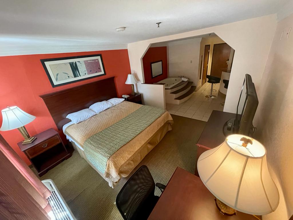 Standard King Room